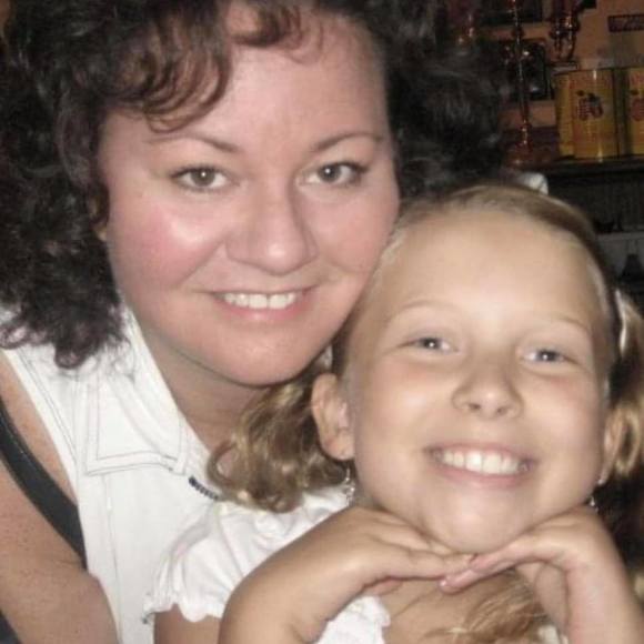 Meet your Posher, Gabrielle - Picture 1 of 1